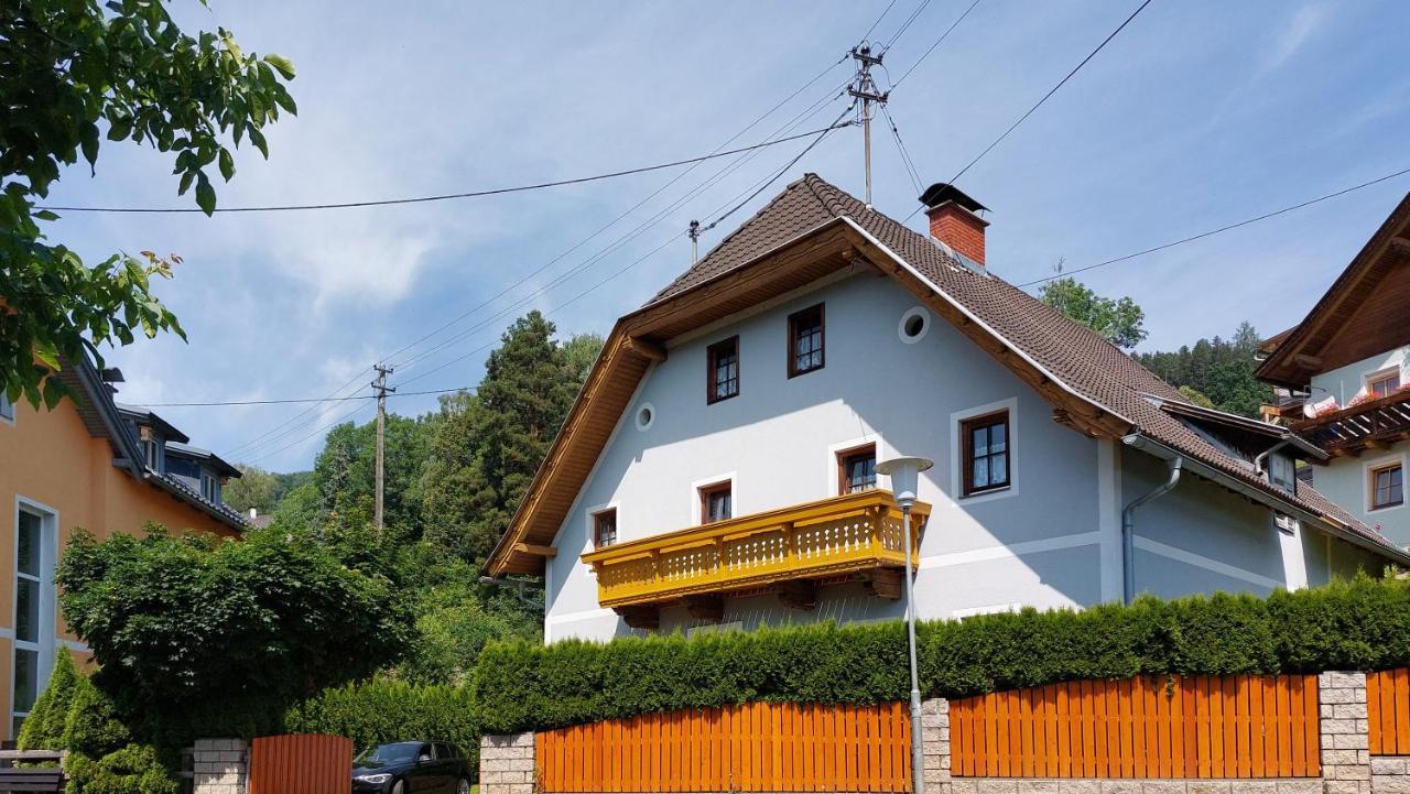 Malerisches Bauernhaus Lieserhofen Exteriör bild